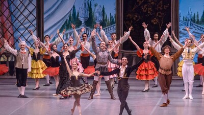 The Moscow Festival Ballet concludes Don Quixote at Armstrong Auditorium on January 24. (Photo: Wik Heerma)