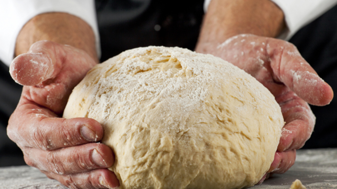 Making yeast dough