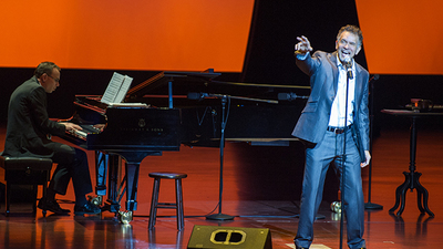 Brian Stokes Mitchell at his second visit to Armstrong Auditorium on March 11. (Photo: Matthew Friesen)