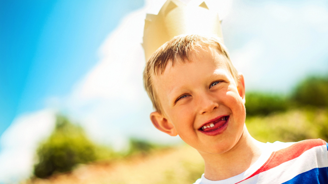 Pic of smiling boy.