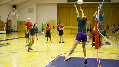Vienna Flurry sets the ball for her dorm mate during a game of "Freeball". (Photo: Tabitha Burks)