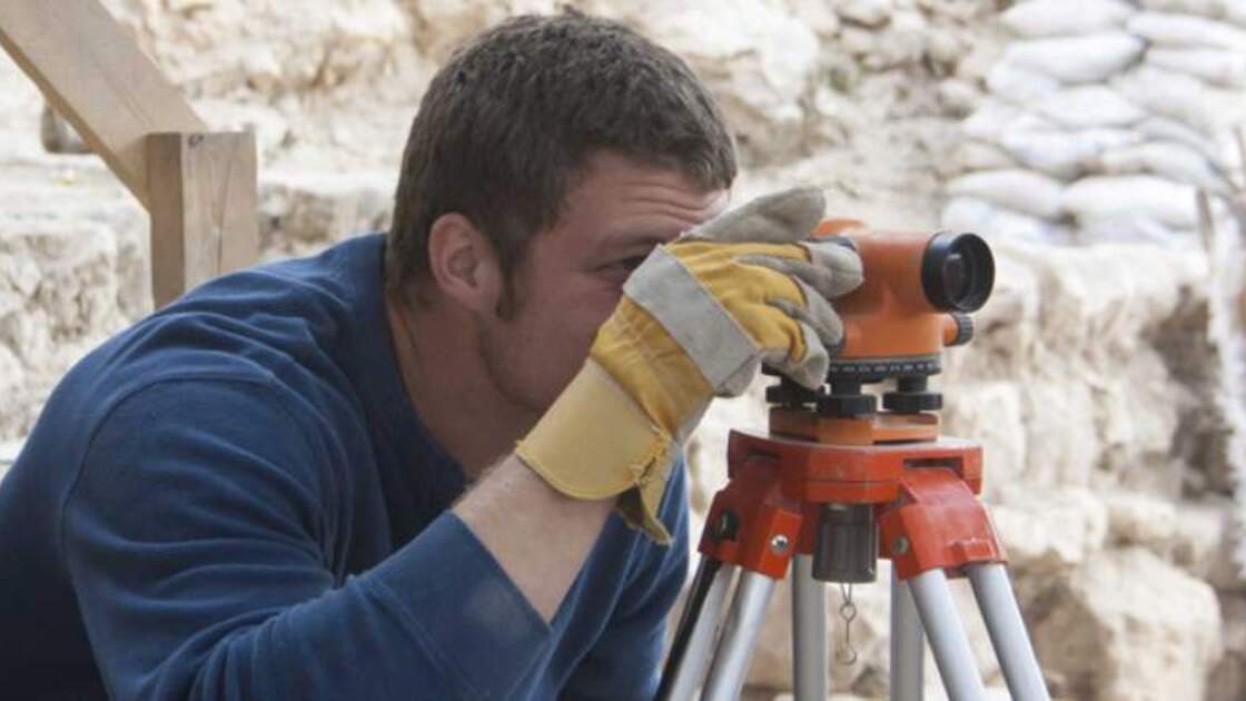 Jeru005.jpg Student volunteers from Herbert W. Armstrong College are frequently sent to aid in archaeological digs in Jerusalem led by Archaeologist Eilat Mazar. 