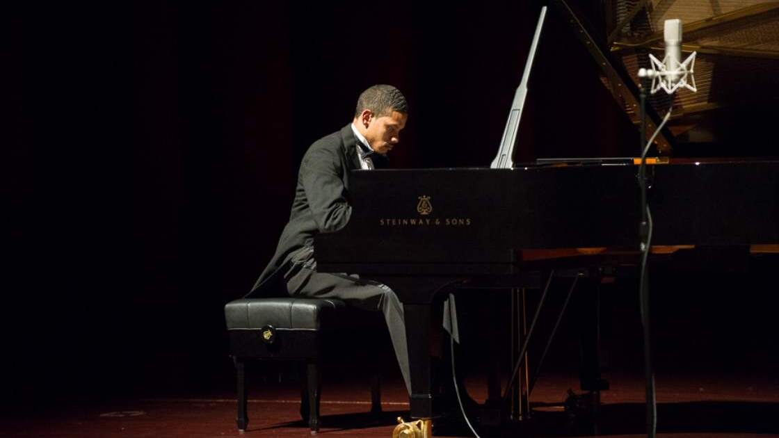 AC003.jpg Student Justin Yocum (2016) performs a piece at Armstrong Auditorium during a music recital put on by music students at Herbert W. Armstrong College.