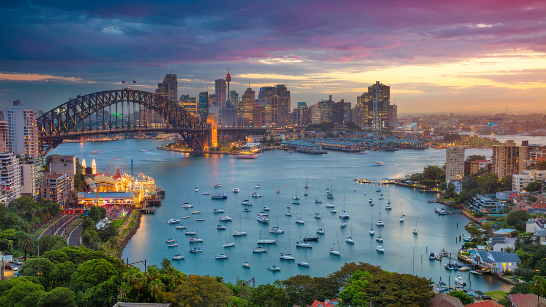 MEM SHB Cityscape image of Sydney, Australia with Harbour Bridge and Sydney skyline during sunset. 5