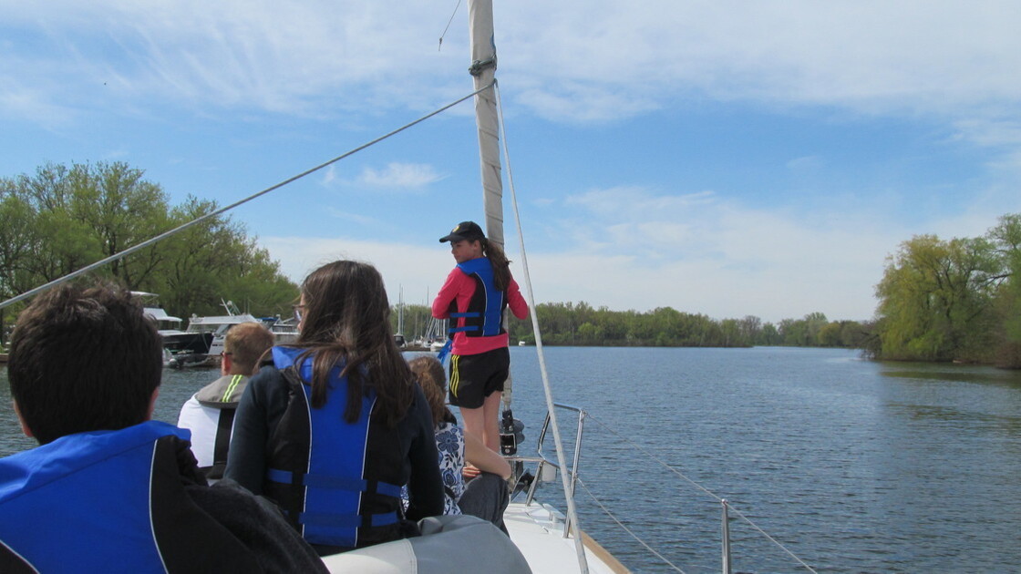 ACT CAN Teen sailing 4.JPG