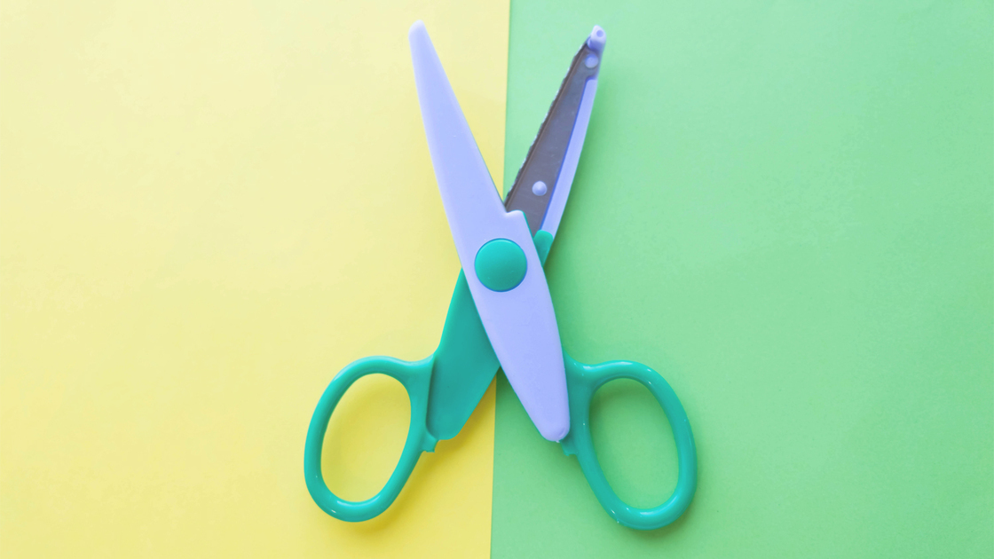 210405-Scissors-iStock-926055924.jpg