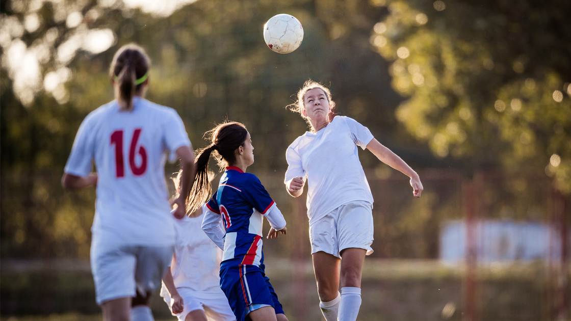 210412-Soccer-iStock-892639242.jpg