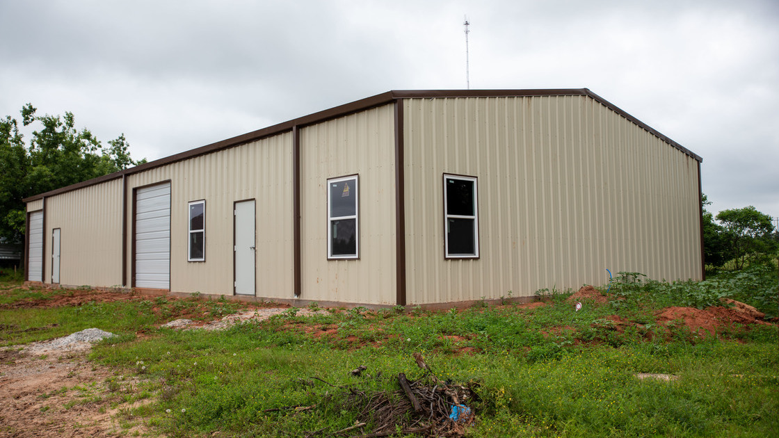 Maintenance Shed 3-4207.jpg