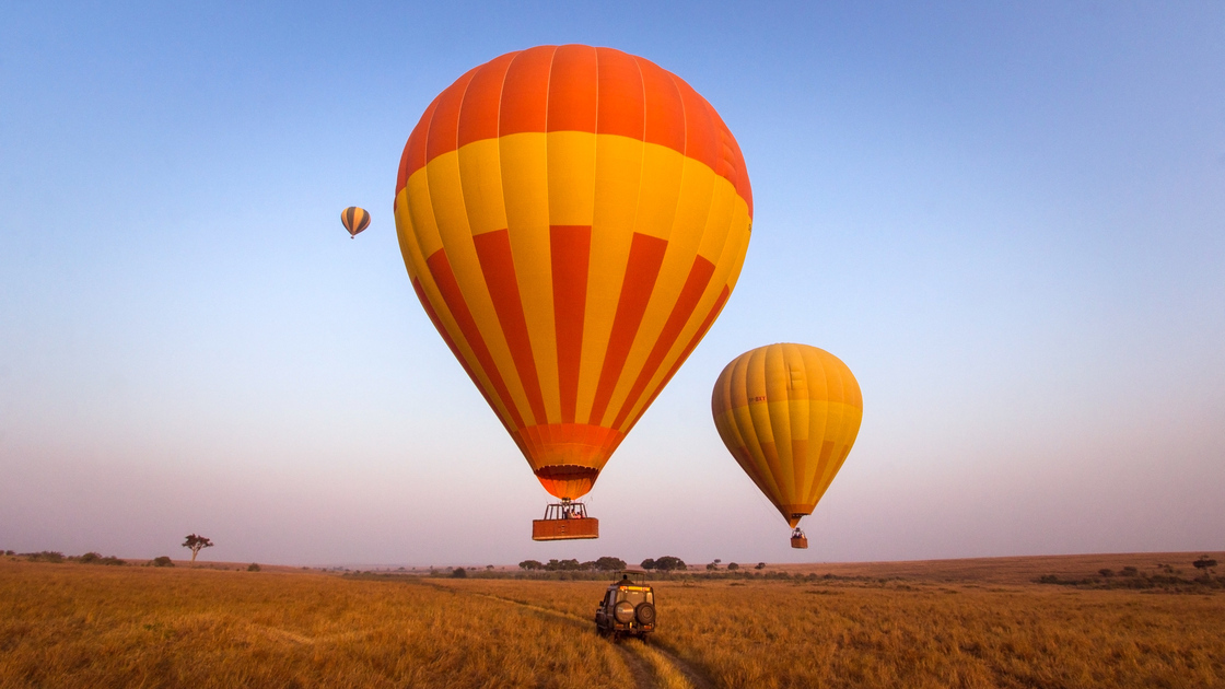 Hot air balloons over the masai mara, Kenya