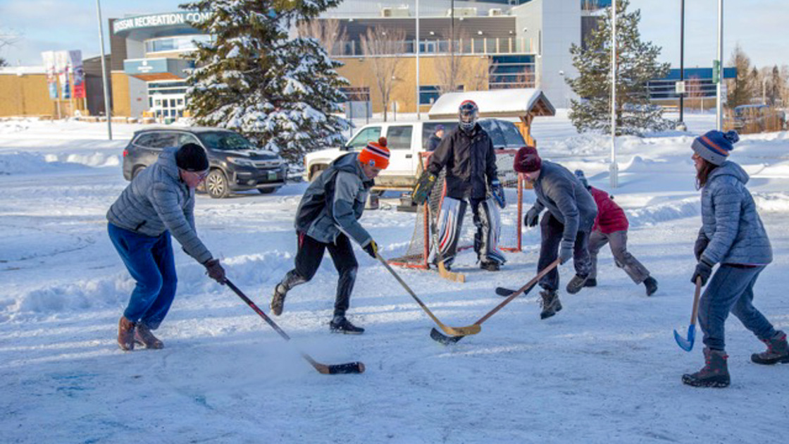 221225 Edmonton Winter Weekend_Tabitha Friesen-70.jpg