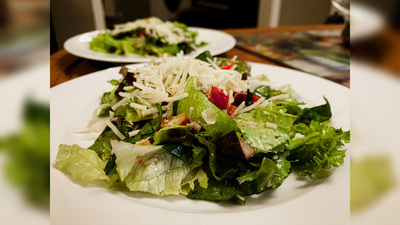 Salad Romaine Artichoke salad_Beth Frederick 16x9.jpg