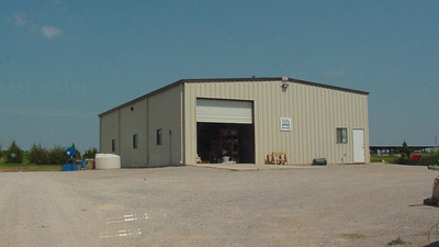 Thisland 25 Maintenance Shop