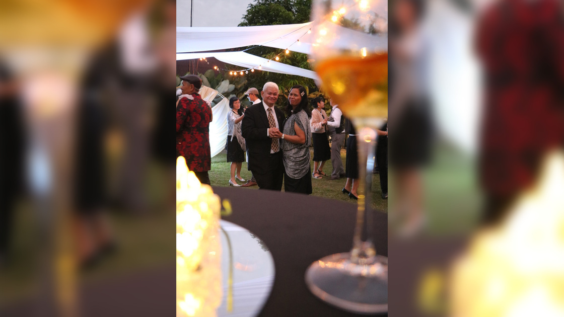 260201 PHL Couples Activity_Celeste Bolhano-2 16x9.jpg